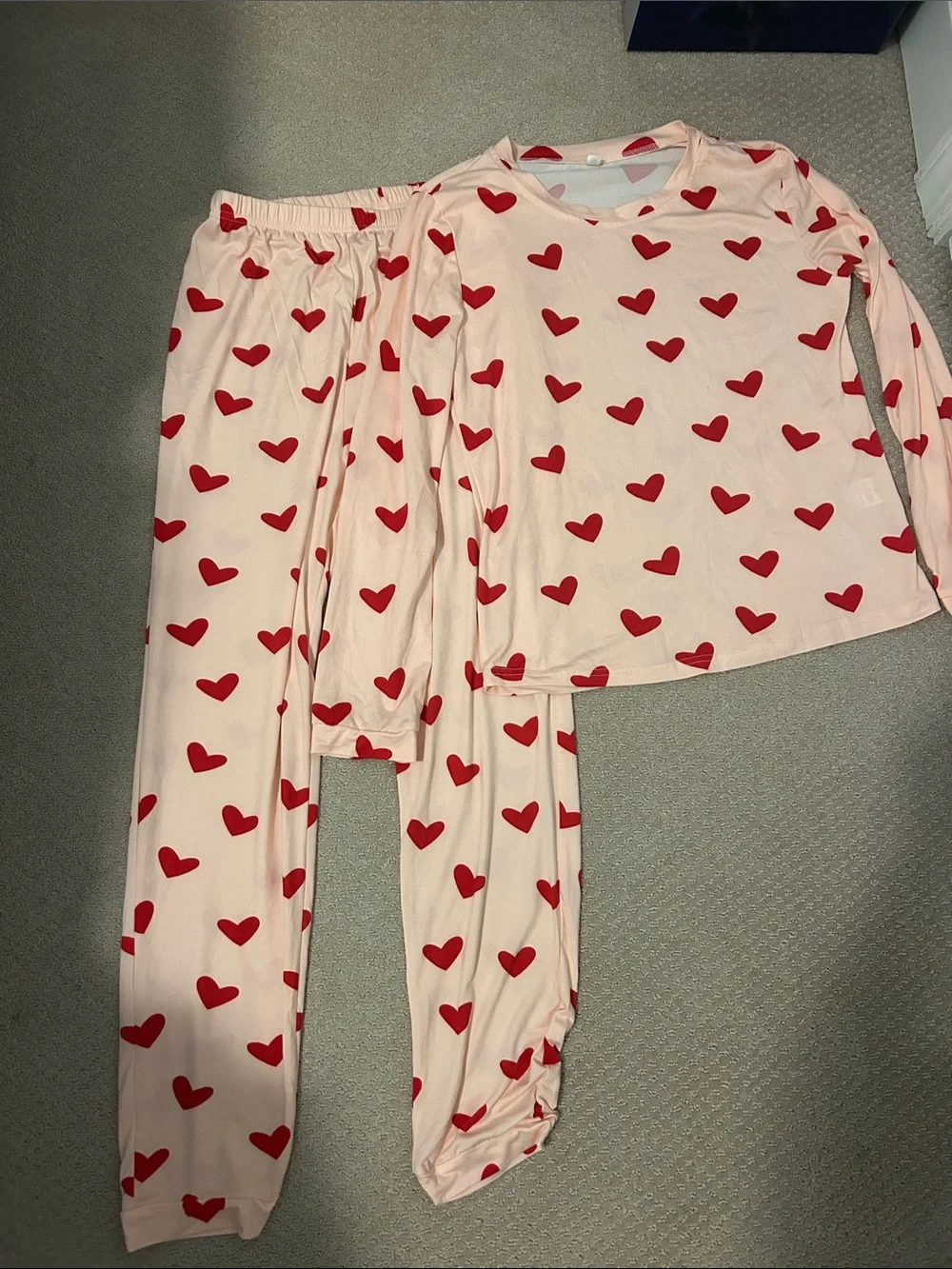pj set - Picture 1 of 2